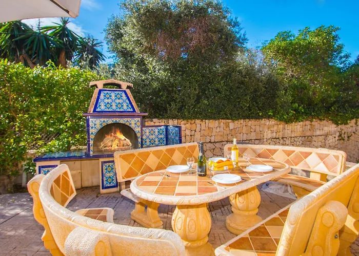 Sanlio - Plusholidays *