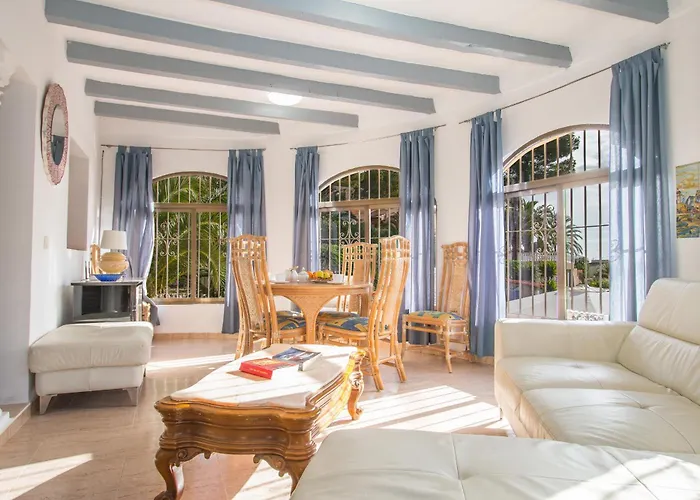 Villa Sanlio - Plusholidays *